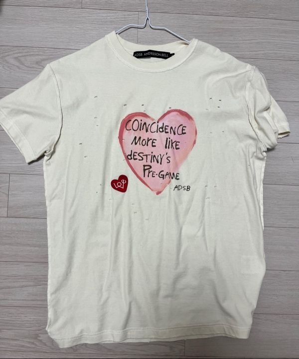 MUSINSA | ANDERSSON BELL Unisex Heart Message T-Shirt