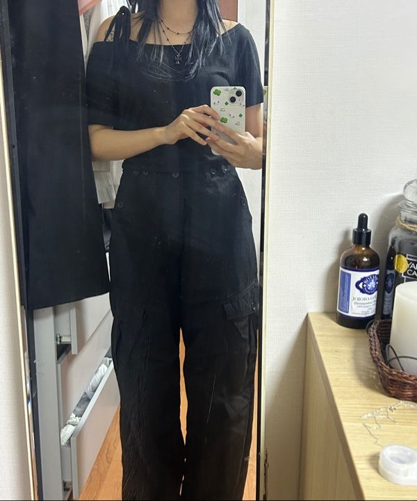 送料・関税込 ●ILLIGO●25SS PUNCHING LOGO OFF-SHOULDER TOP MUSINSA | ILLIGO Punching Logo Off Shoulder Top Black
