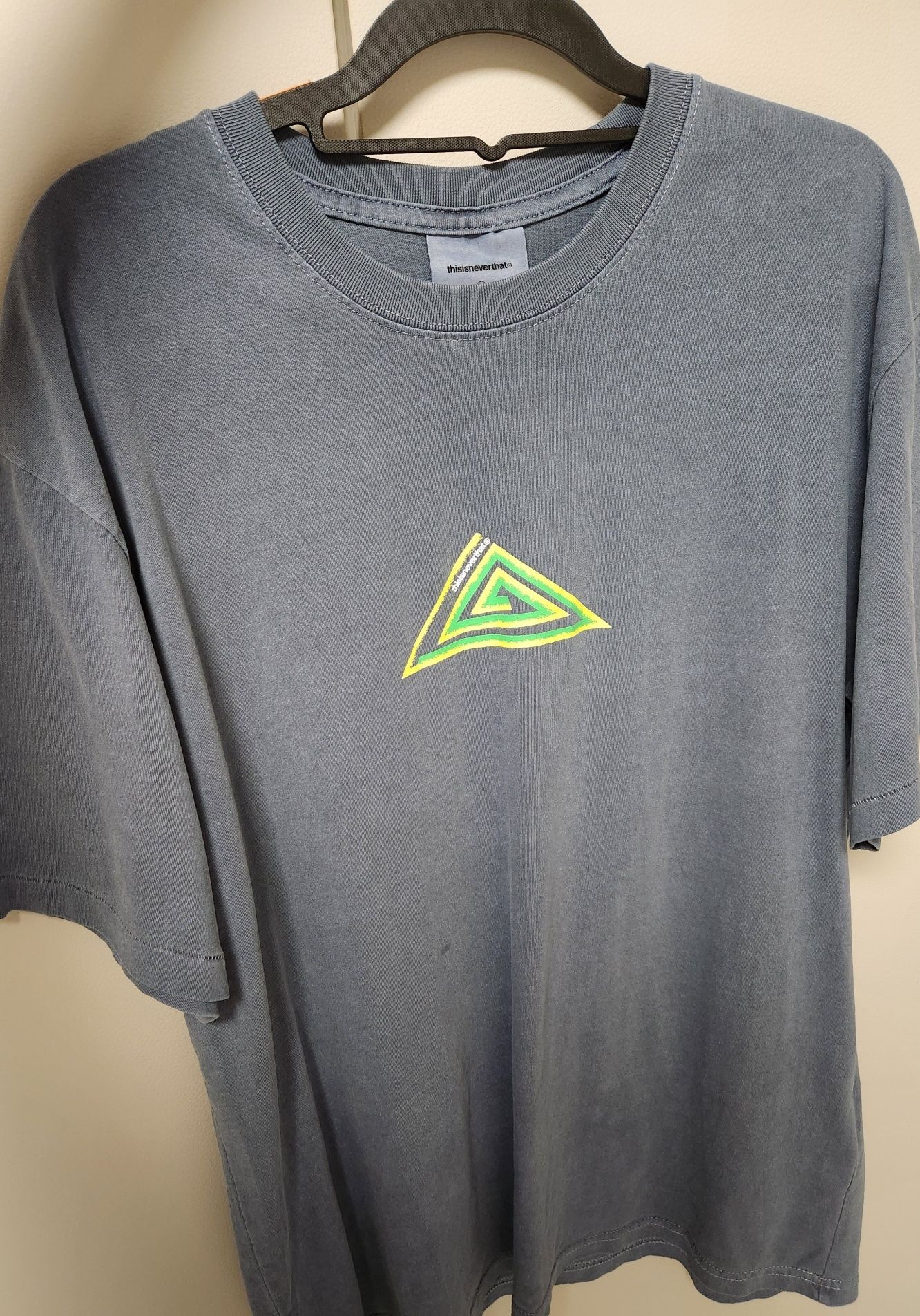 MUSINSA | thisisneverthat® Spiral Triangle Tee Ink