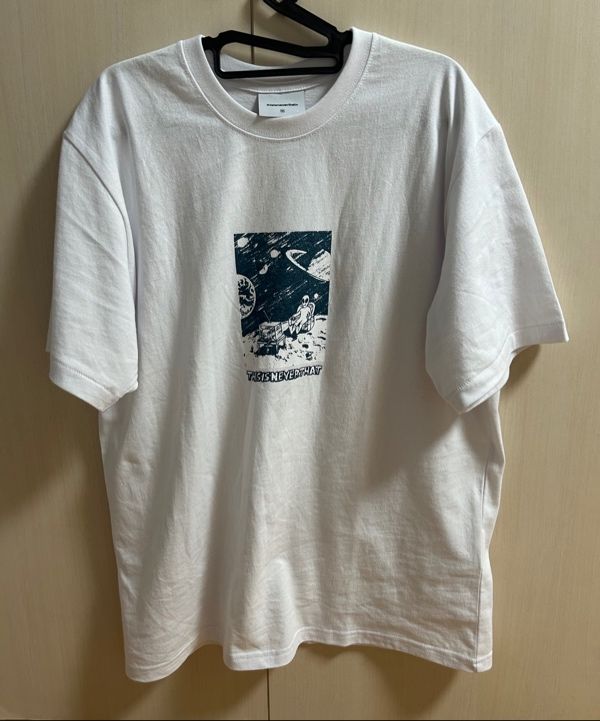 [Thisisneverthat] ★韓国大人気★Outer Space Tee Thisisneverthat] ☆韓国大人気☆Outer Space Tee