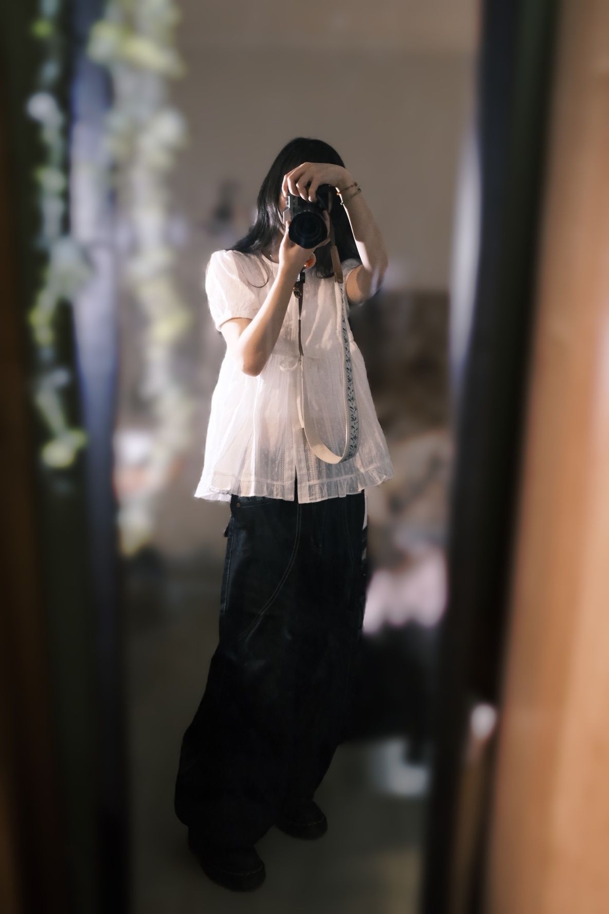 MUSINSA公式 | FANCY CLUB Shirring Puff Blouse (WHITE) F25QB115