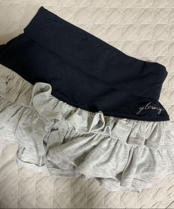 MUSINSA | GLOWNY LULU RUFFLE MINI SKIRT (2 Colors)