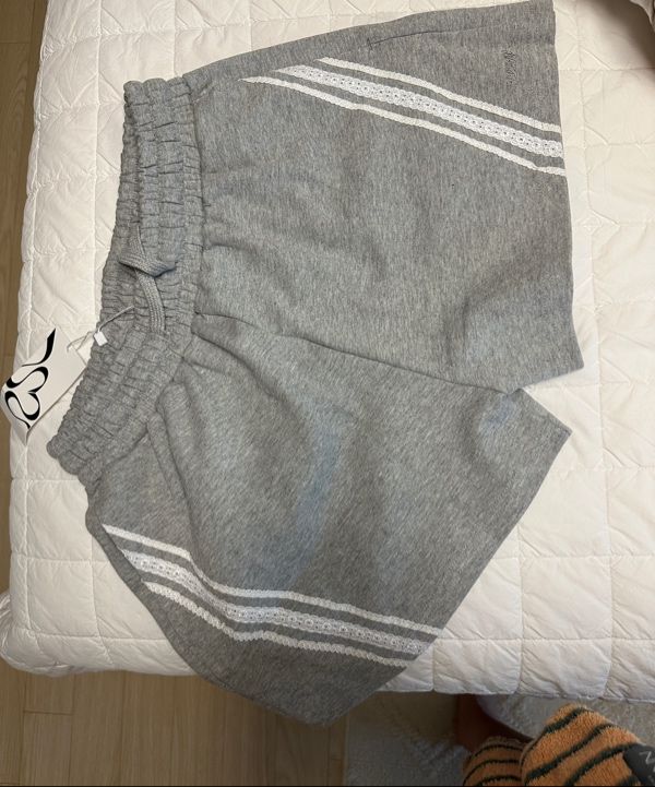 MUSINSA | ILLIGO Race Dolphin Track Shorts Black