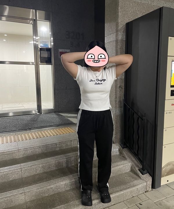 Tシャツ・カットソー SATUR W Bon Voyage Slim Fit Crop T-Shirt Black SA252WTS35BLK MUSINSA | SATUR (W) Bon Voyage Slim Fit Crop T-Shirt Black