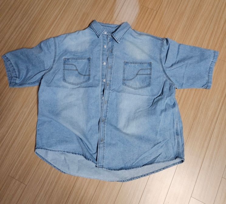 MUSINSA | FILLUMINATE F Stitch Denim Half Shirt - Light Blue
