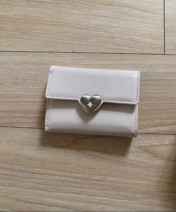 MUSINSA | fennec HEARTY FLAP WALLET - BLOSSOM