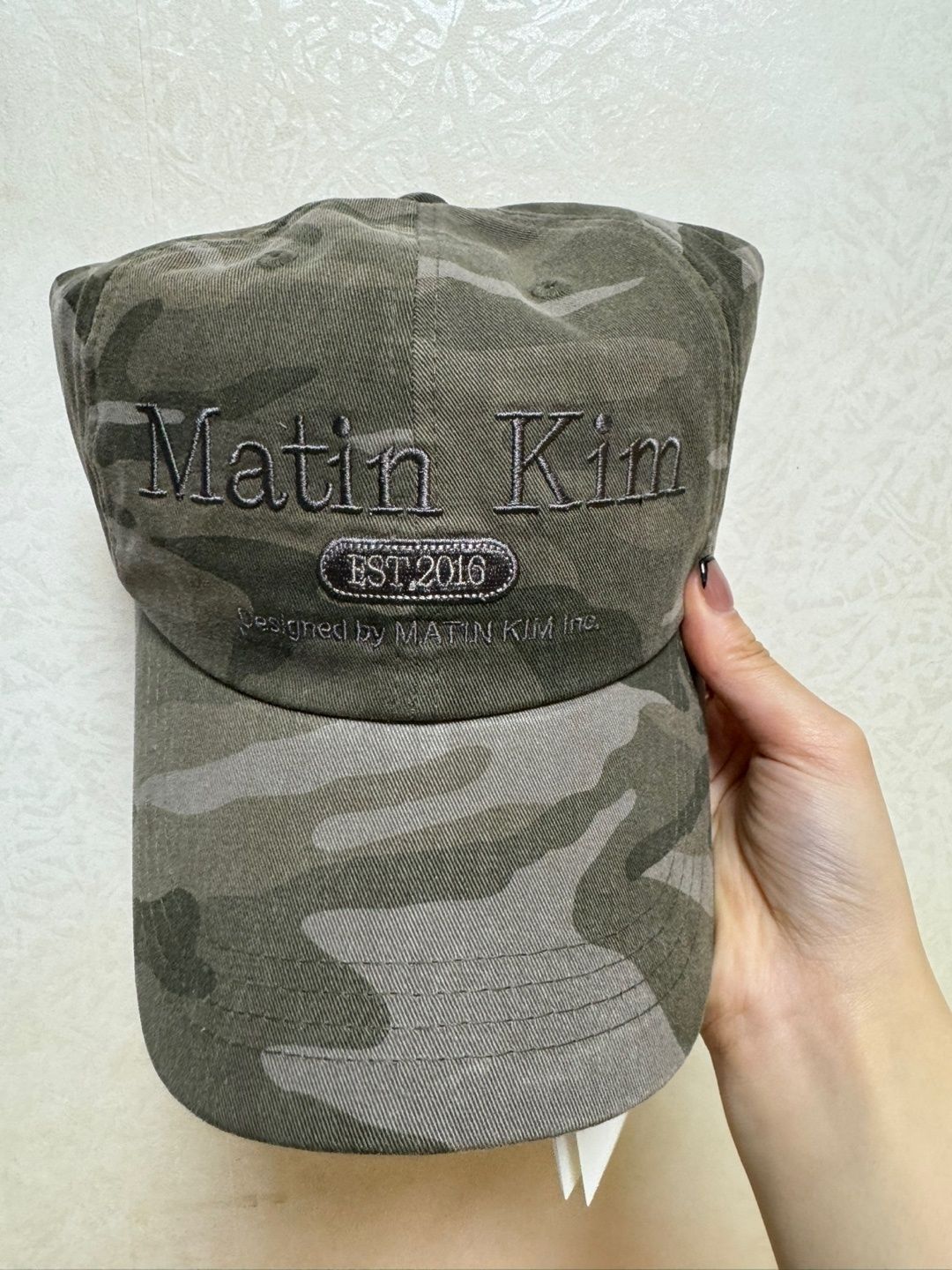 【MATIN KIM】CAMOUFLAGE LOGO BALL CAP ★送料・関税込★ MUSINSA | MATIN KIM CAMOUFLAGE LOGO BALL CAP IN KHAKI