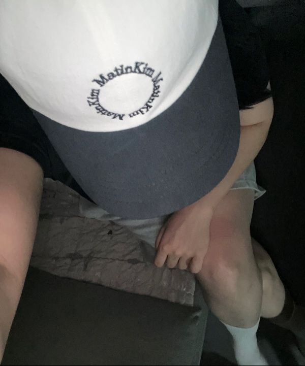 韓国大人気☆Matin Kim☆TWO TONE CIRCLE LOGO BALL CAP MUSINSA | MATIN KIM TWO TONE CIRCLE LOGO BALL CAP IN GREY