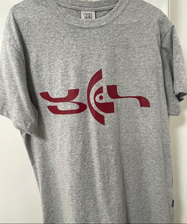 MUSINSA | YESEYESEE Geometric Logo Tee Ocher