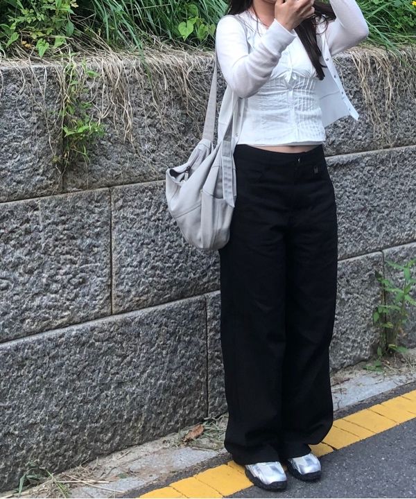 ★ROCKCAKE★ EYELET R POCKET CURVED PANTS MUSINSA | ROCKCAKE Eyelet R Pocket Curved Pants - Black
