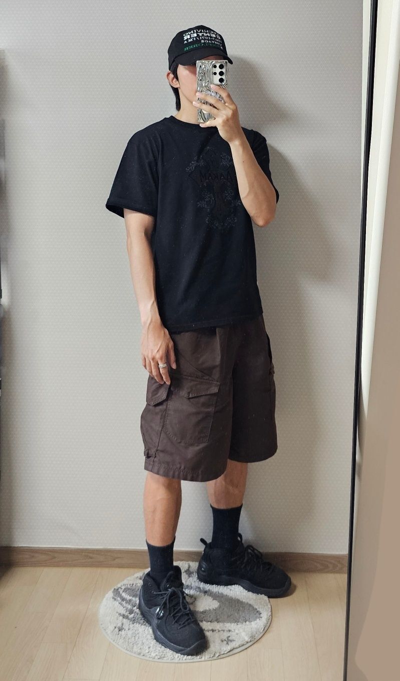 MUSINSA公式 | AAKAM AKM CROS2 Half Top (Black)