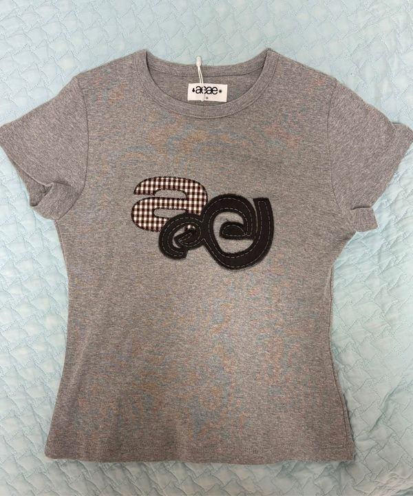 ★AEAE★ APPLIQUE LOGO TEE WHITE AE45SWTS022WHT MUSINSA | AEAE APPLIQUE LOGO TEE [WHITE]