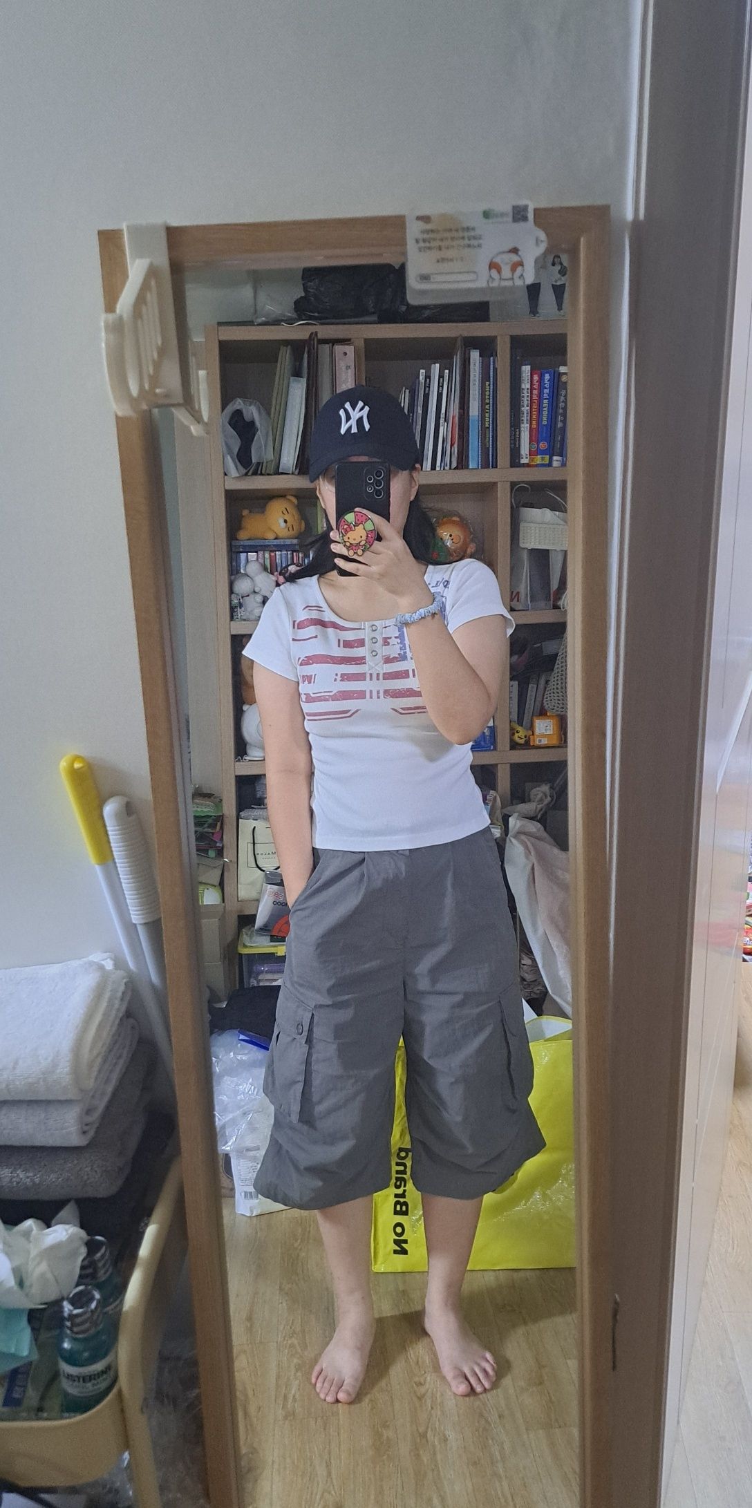 MUSINSA | AEAE USA BANNER HENLY NECK TEE [WHITE]