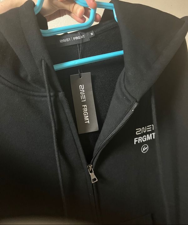 MUSINSA | 2NE1 x FRGMT [2NE1 x FRGMT] Zip-up Hoodie