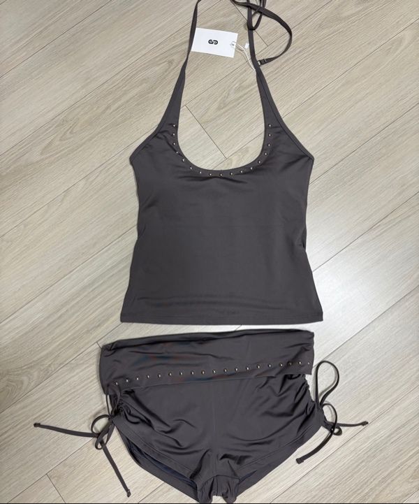 MUSINSA | EAST SEA Taupe Halter Neck Set