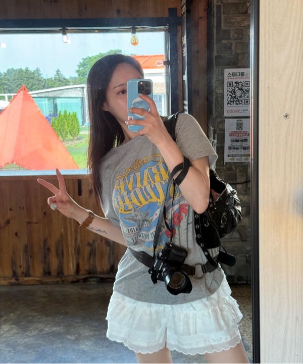 MUSINSA | RAIVE Crown Raive Graphic T-shirt VW5ME601_3color