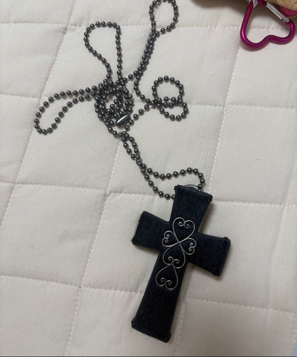 MUSINSA | SCULPTOR Cross Hair On Strap Wallet Black