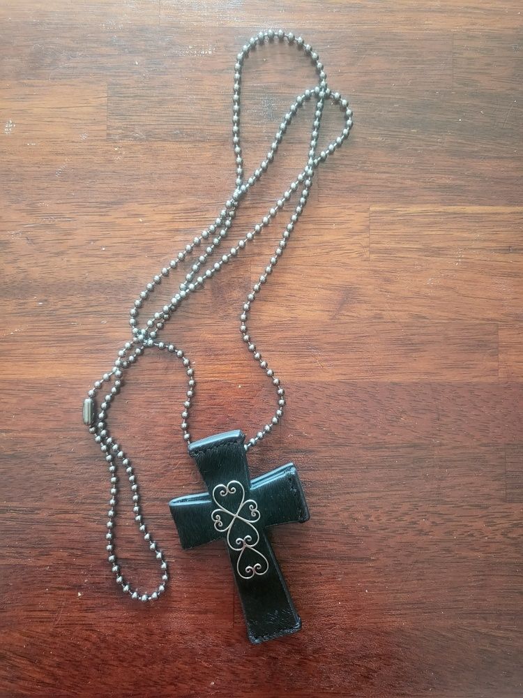 MUSINSA | SCULPTOR Cross Hair On Strap Wallet Black