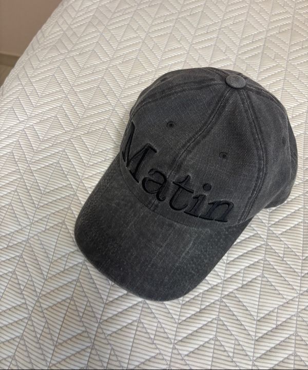 キャップ [MATINKIM]matin cotton washed ball cap in charcoal MATIN COTTON WASHED BALL CAP IN CHARCOAL - MATINKIM