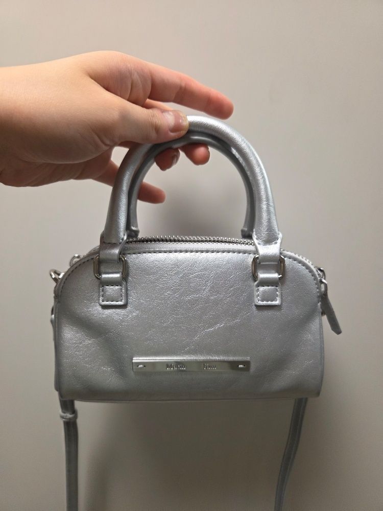 MUSINSA | MATIN KIM DOUBLE ZIPPER MINI CROSS BAG IN BLACK
