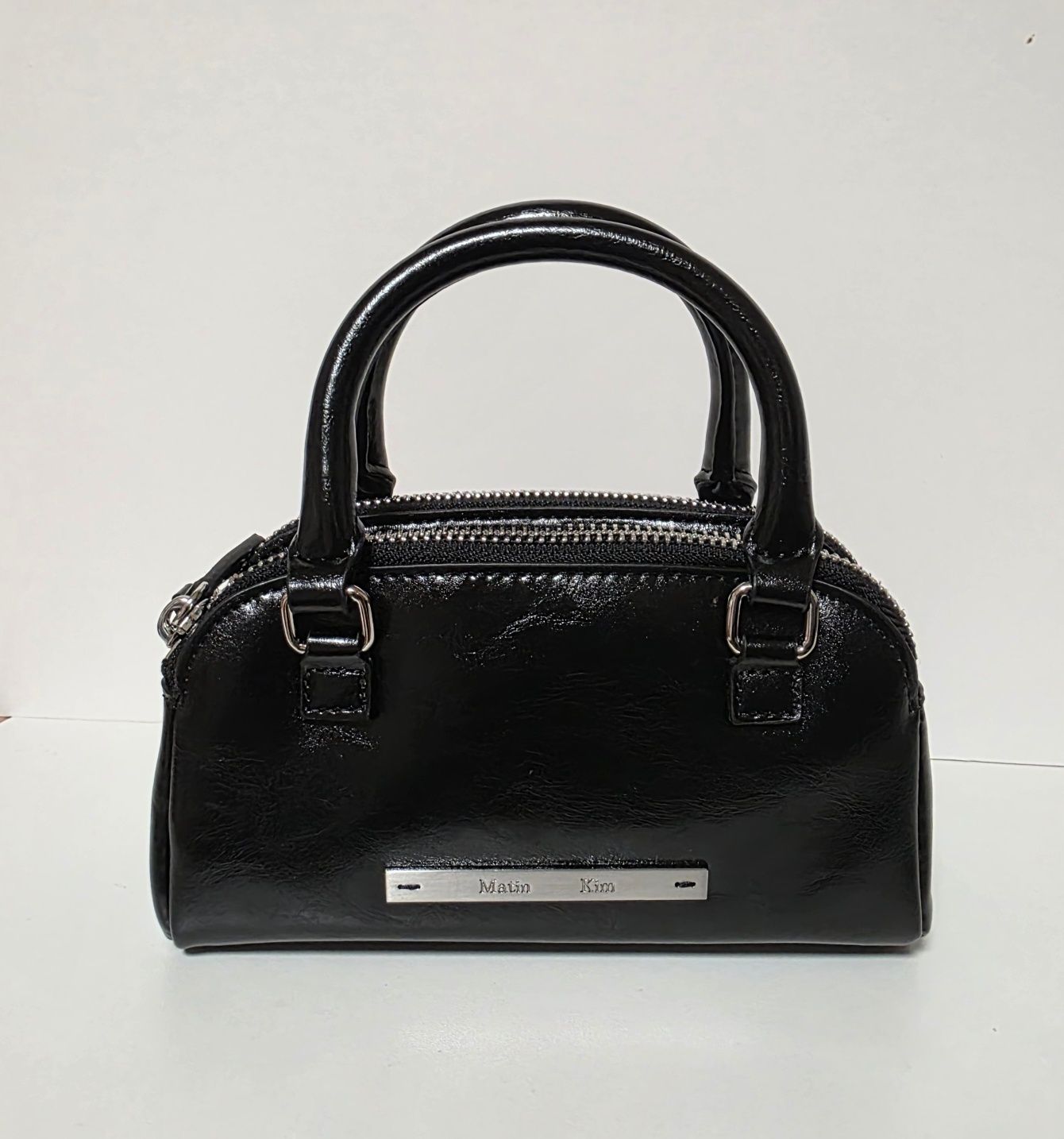 MUSINSA公式 | MATIN KIM DOUBLE ZIPPER MINI CROSS BAG IN BLACK
