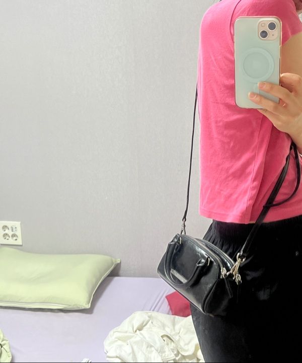☆MATIN KIM☆DOUBLE ZIPPER MINI CROSS BAG トートバッグ 韓国 DOUBLE ZIPPER MINI CROSS BAG IN RED – Matin Kim