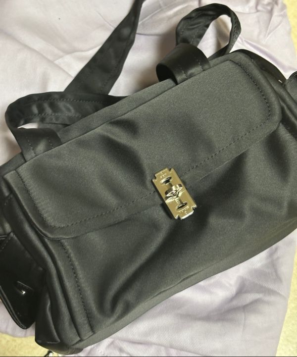 ショルダーバッグ・ポシェット Vunque Perfec Light Poche Tote S 3 Colors Vunque Perfec Light Poche Tote S 3 Colors (vunque/ショルダー
