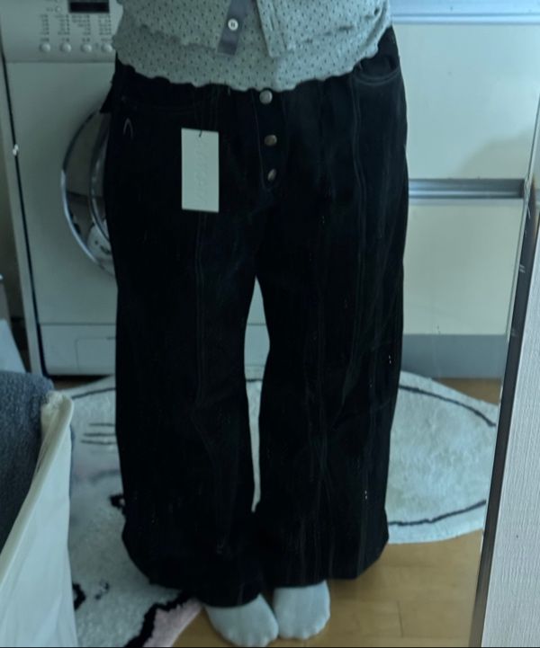 ★AAKAM★ Knee Pin-tuck Studded Cotton Pants ○AAKAM○ Knee Pin-tuck Studded Cotton Pants