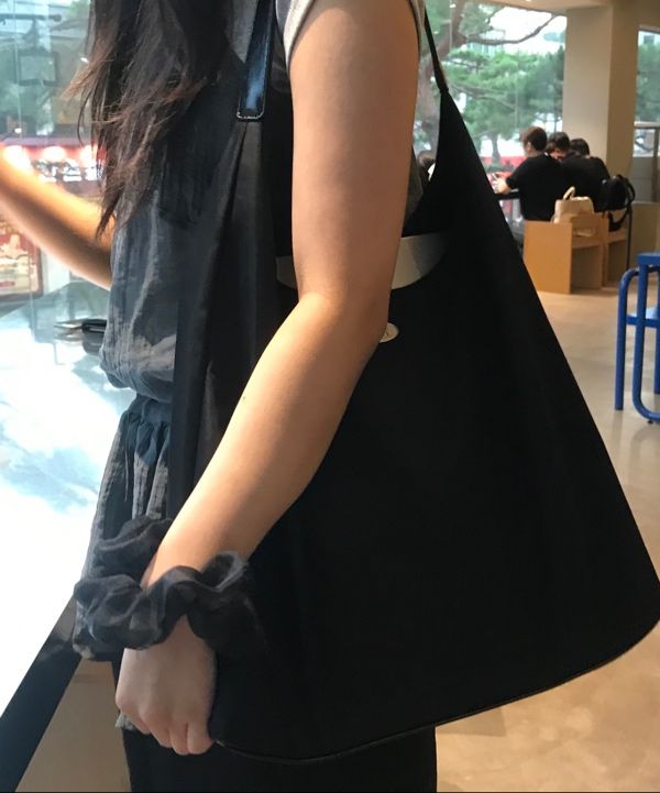 DUMARO ■ Merci Shoulder Bag ショルダーバッグ DUMARO □ Merci Shoulder Bag ショルダーバッグ (ショルダー