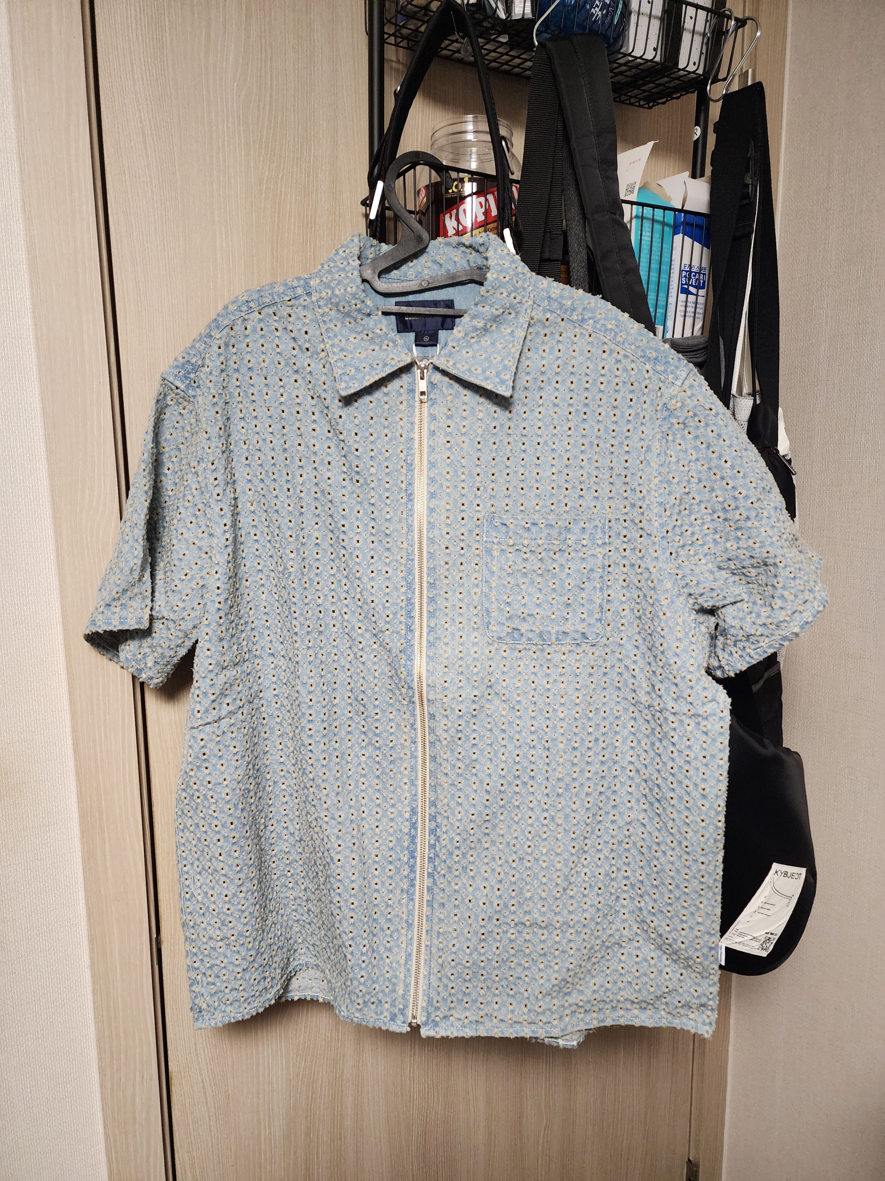 MUSINSA | thisisneverthat® Damaged Denim Zip S/S Shirt