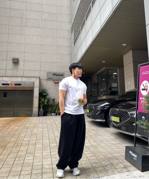 【1993studio】25SS★ 93 Wide Balloon Sweatpants 1993STUDIO 25ss Collection [93 Wide Balloon Sweatpants] Size