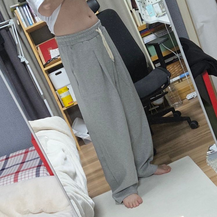 MUSINSA | 1993STUDIO 93 Wide Balloon Sweatpants (2 colors)
