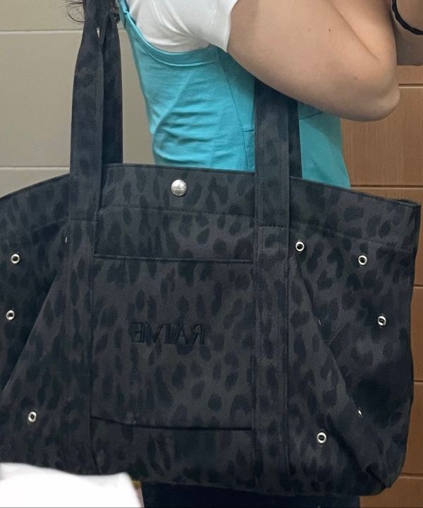 MUSINSA | RAIVE Leo Shoulder UF5SB088_2color