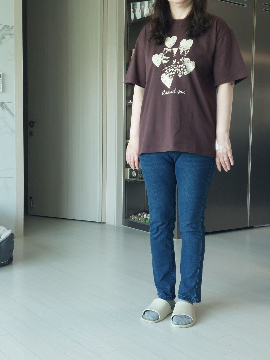 MUSINSA | CPGN STUDIO Heart Luna Short Sleeve T-shirt Brown