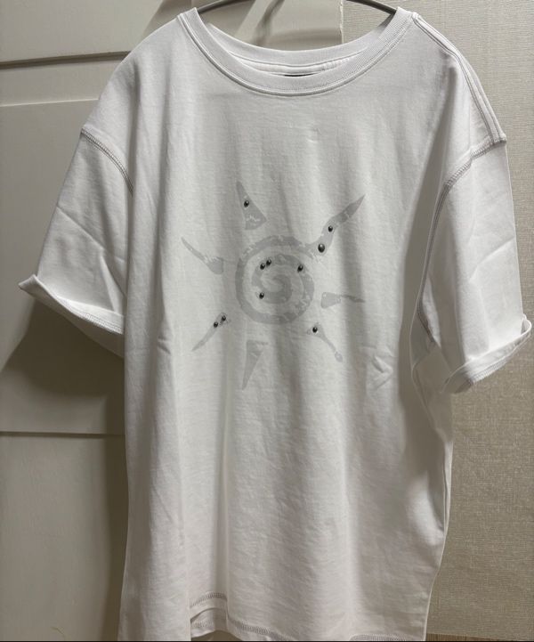 【AAKAM】Studded Sun Half Top ★男女兼用★追跡付 MUSINSA | AAKAM Studded Sun Half Top (White)