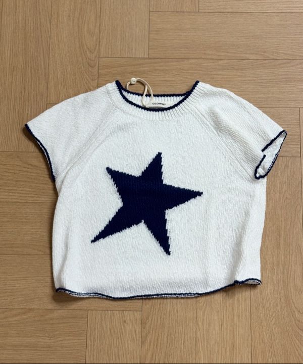 MUSINSA | GLOWNY CANDY POP KNIT TOP (2 Colors)