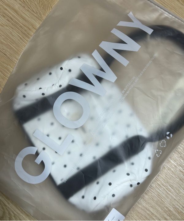 【GLOWNY】25HS★ DIDI PILLOW BAG PETIT MUSINSA | GLOWNY DIDI PILLOW BAG PETIT (2 Colors)