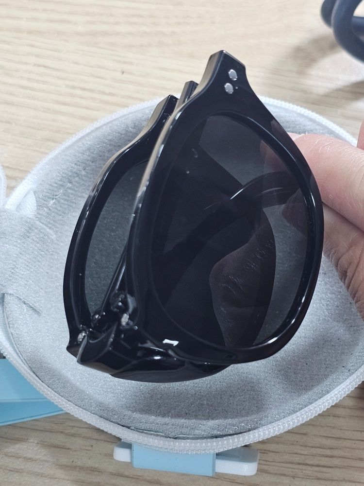 ☆韓国☆［RECLOW］ZEHE SUNGLASS 5color+専用ケース付き 3C ☆韓国☆［RECLOW］ZEHE SUNGLASS 5color+専用ケース付き 3C