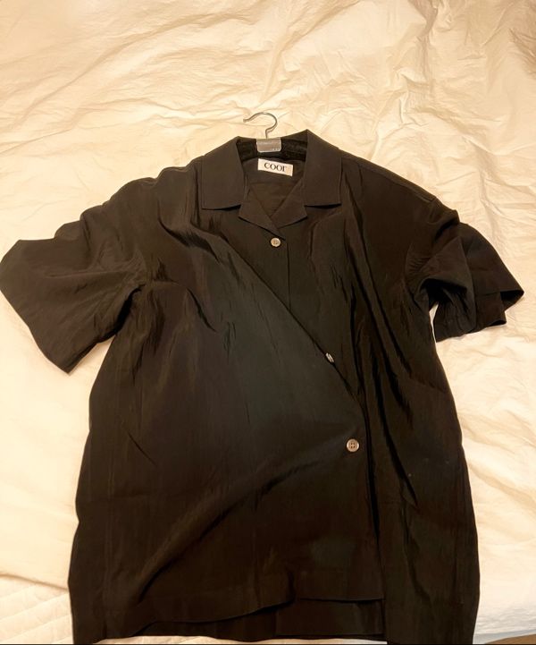 MUSINSA公式 | COOR Natural Linkle Open Collar Shirt (Black)