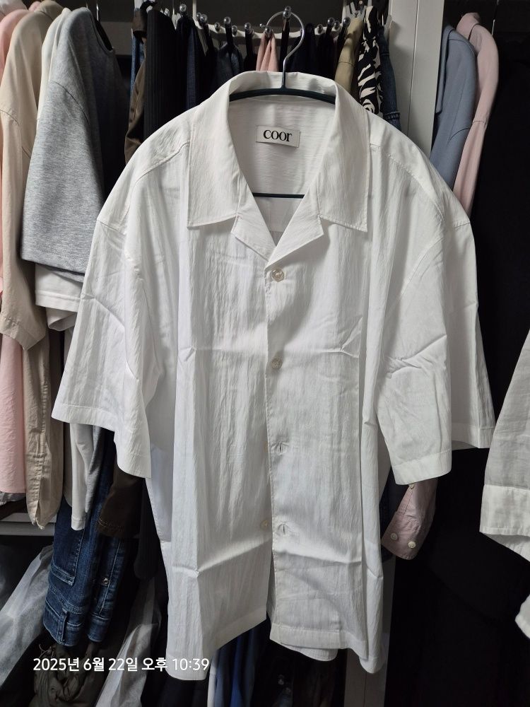 MUSINSA公式 | COOR Natural Linkle Open Collar Shirt (White)