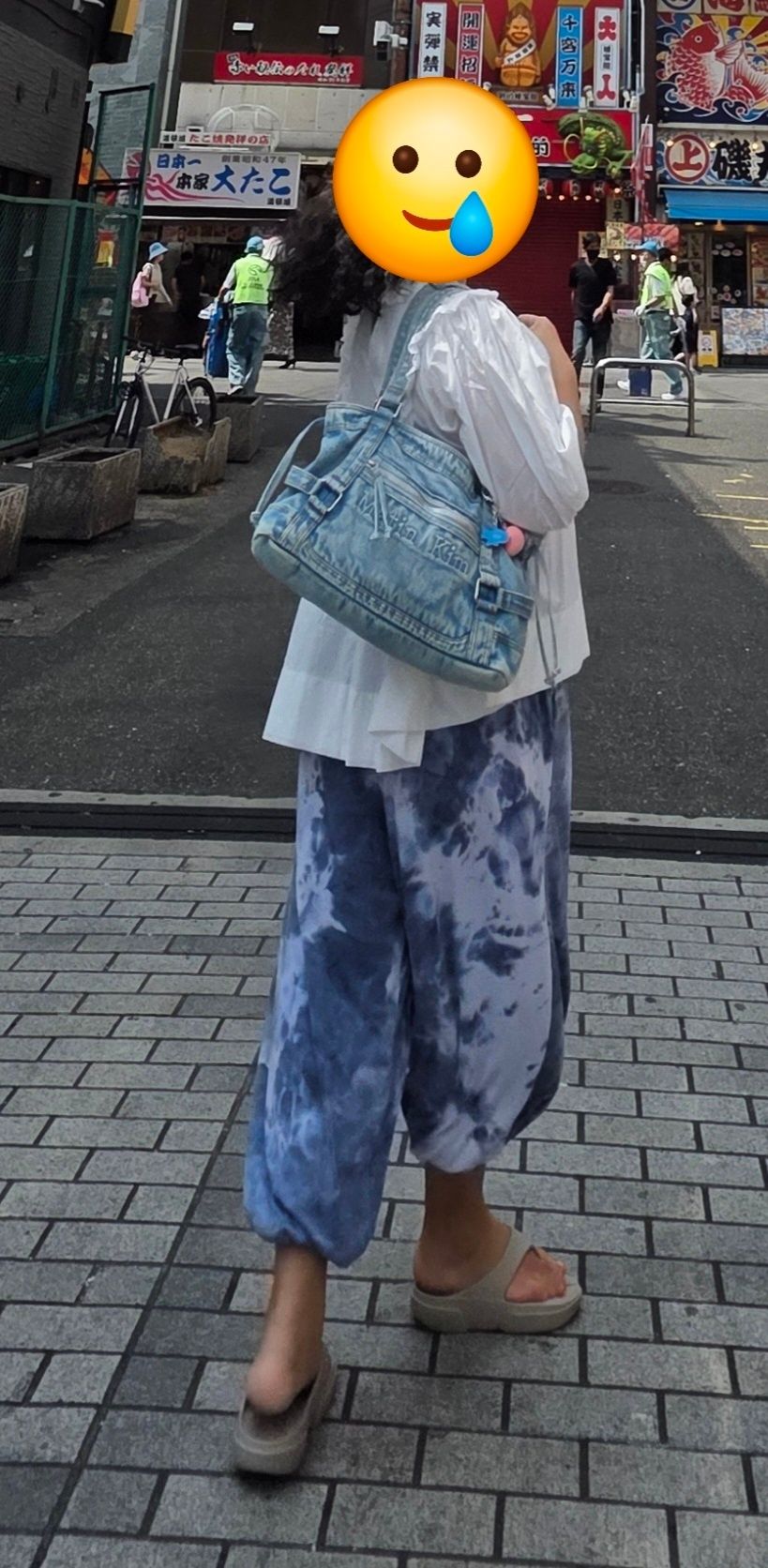 【Matin Kim】MATIN WASHED DENIM SQUARE BAG MATIN WASHED DENIM SQUARE BAG IN LIGHT BLUE – Matin Kim
