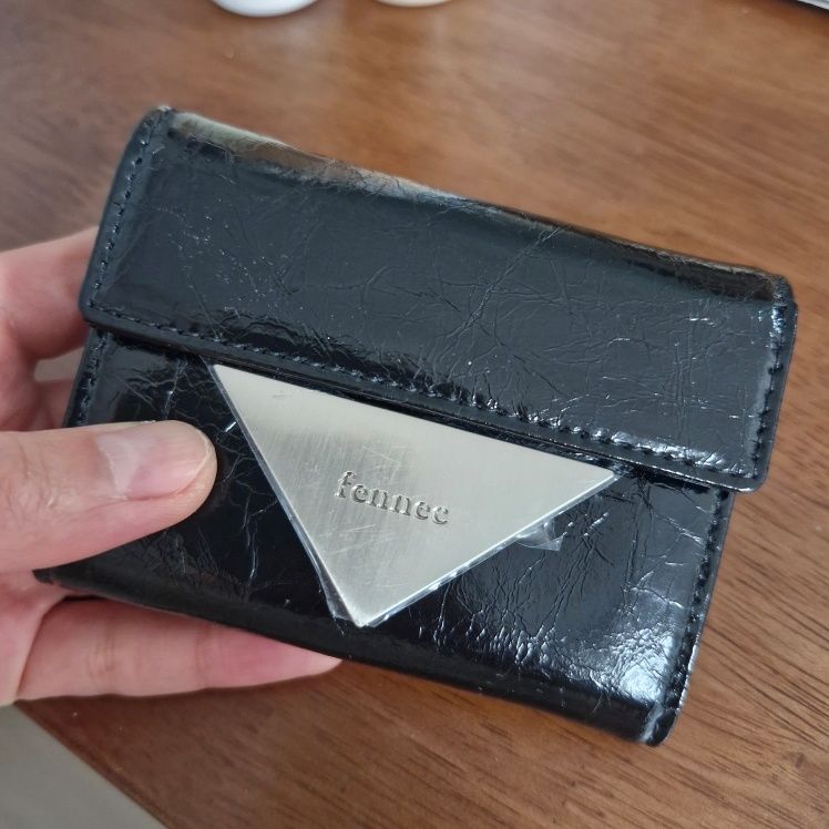 小物 fennec 2025 CRINKLE TRIANGLE DOCO WALLET MUSINSA公式 | fennec CRINKLE TRIANGLE DOCO WALLET - BLACK