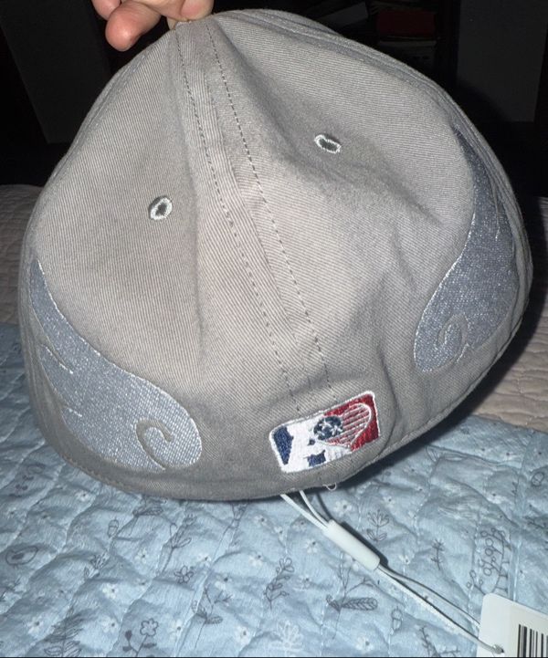 MUSINSA | AEAE AE SYMBOL ANGEL WING CAP [GREY]