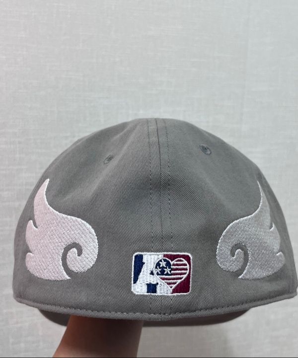 MUSINSA公式 | AEAE AE SYMBOL ANGEL WING CAP [GREY]