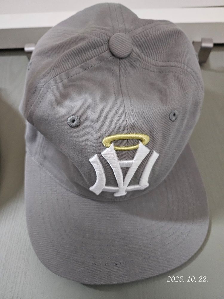 MUSINSA | AEAE AE SYMBOL ANGEL WING CAP [GREY]