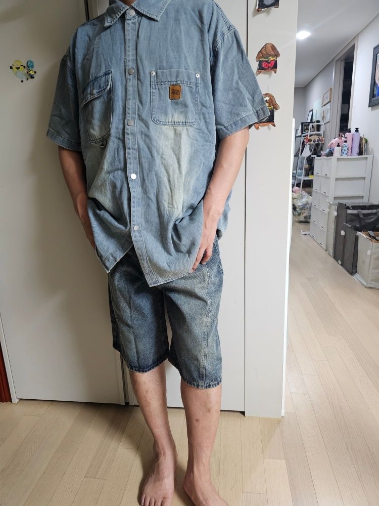 MUSINSA | TRILLION Leather Patch Overfit Work Denim Short