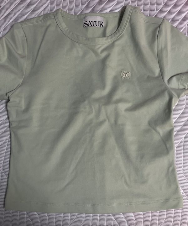 ★SATUR★ W Essential Basic Logo Short Sleeve T-Shirt Cream MUSINSA | SATUR (W) Essential Basic Logo Short-Sleeved T