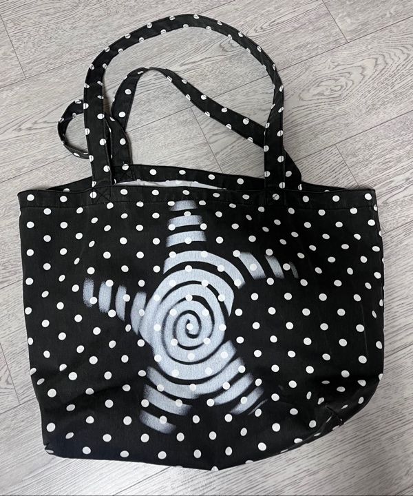 ●WEBHOUSE● 25SS TWISTER STAR TOTE BAG Star Struck Laminated Non-Woven Tote Bag - #403407 – VPPStore
