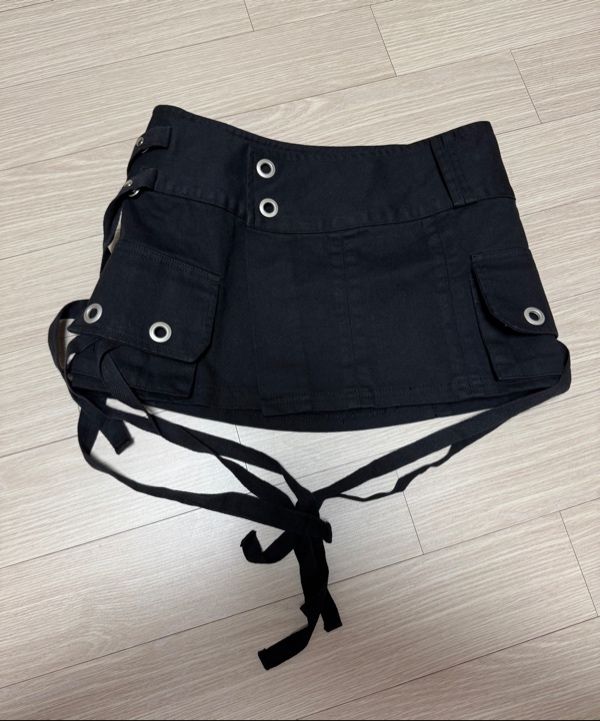 【韓国 PAIN OR PLEASURE】TINA BUCKLE CARGO SKIRT MUSINSA | PAINORPLEASURE TINA BUCKLE CARGO SKIRT black