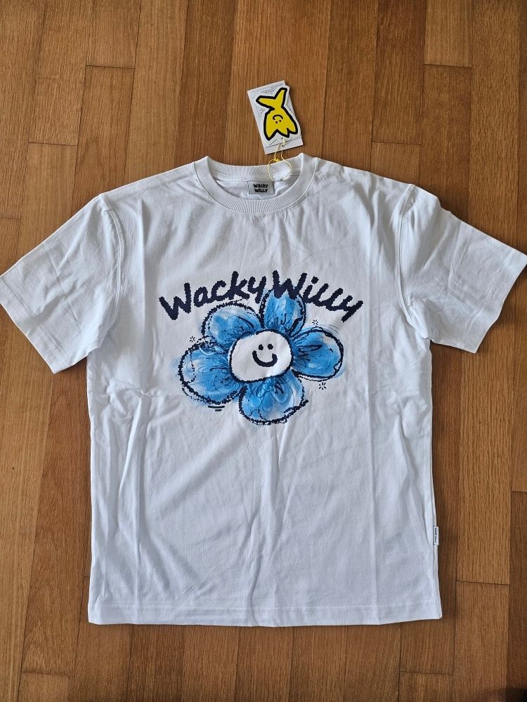 [WACKYWILLY×x Lee] I Lily short-sleeved T-shirt (3 COLOR) Wacky Willy x Lee] Women I Really Really Cropped Short